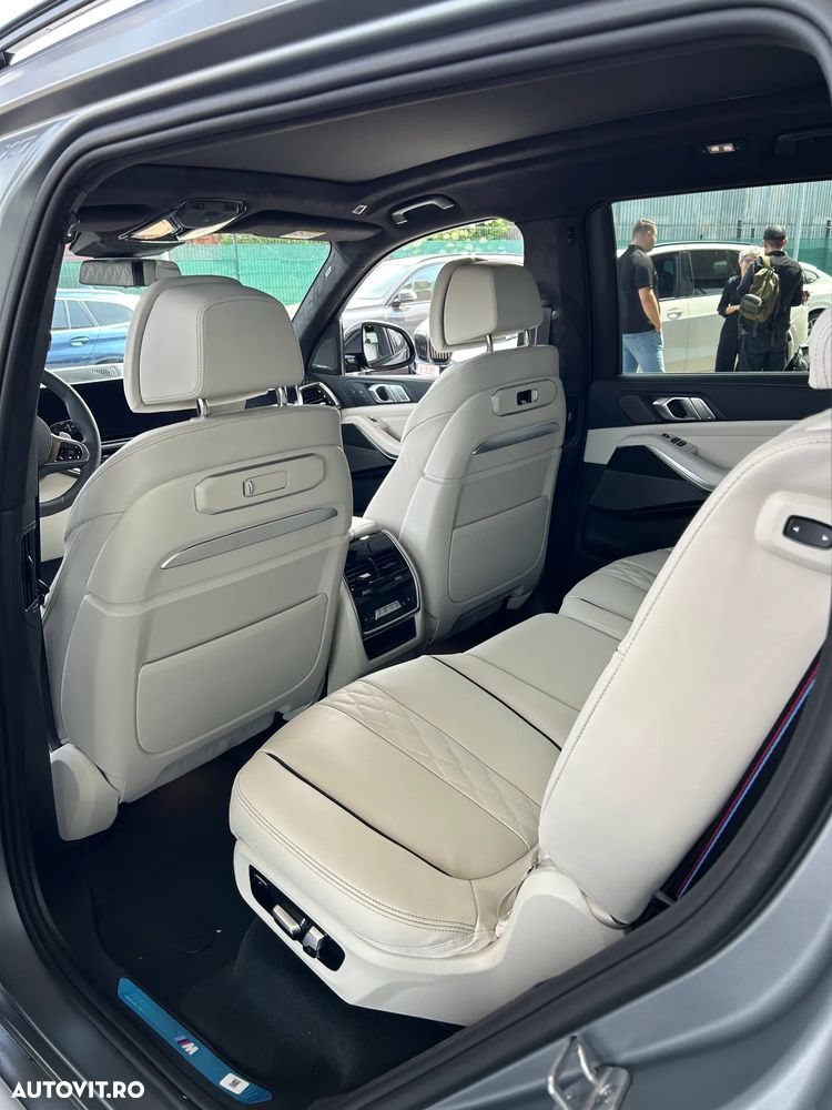 BMW X7 xDrive40i - 9