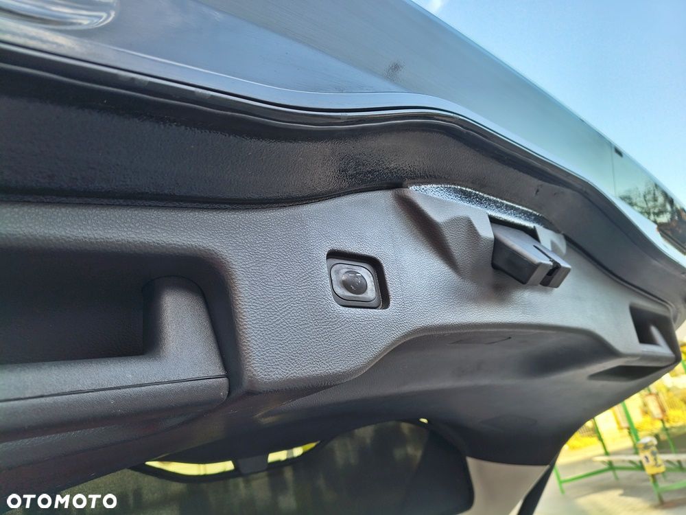 Ford Mondeo SW 1.5 EcoBoost S&S Titanium - 35