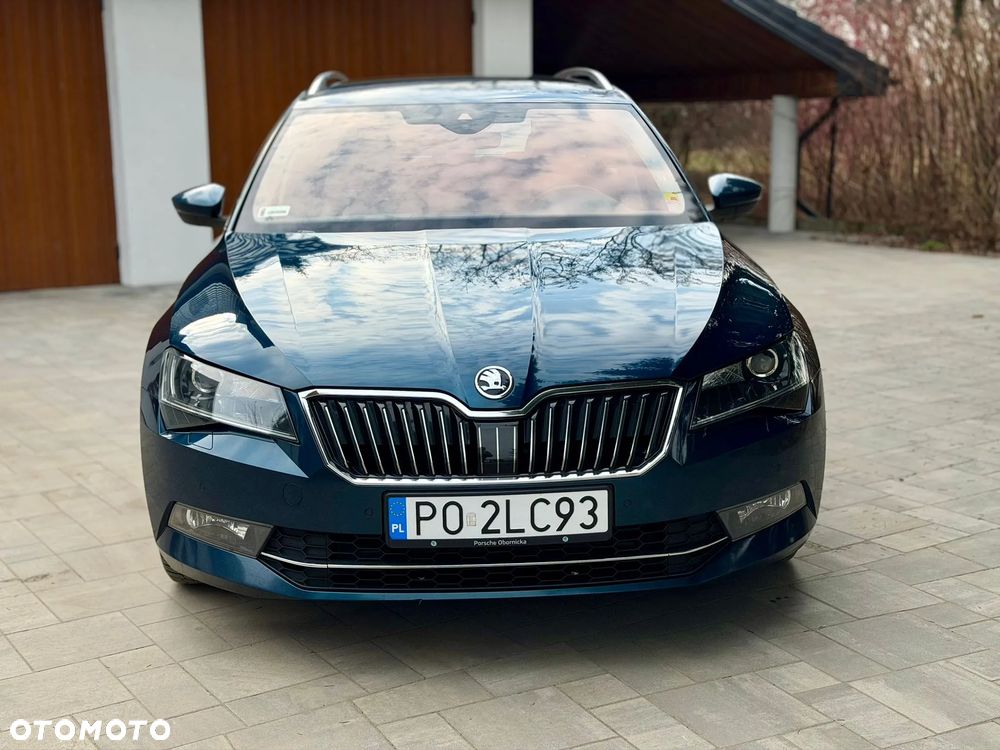 Skoda Superb 2.0 TDI Style DSG - 10