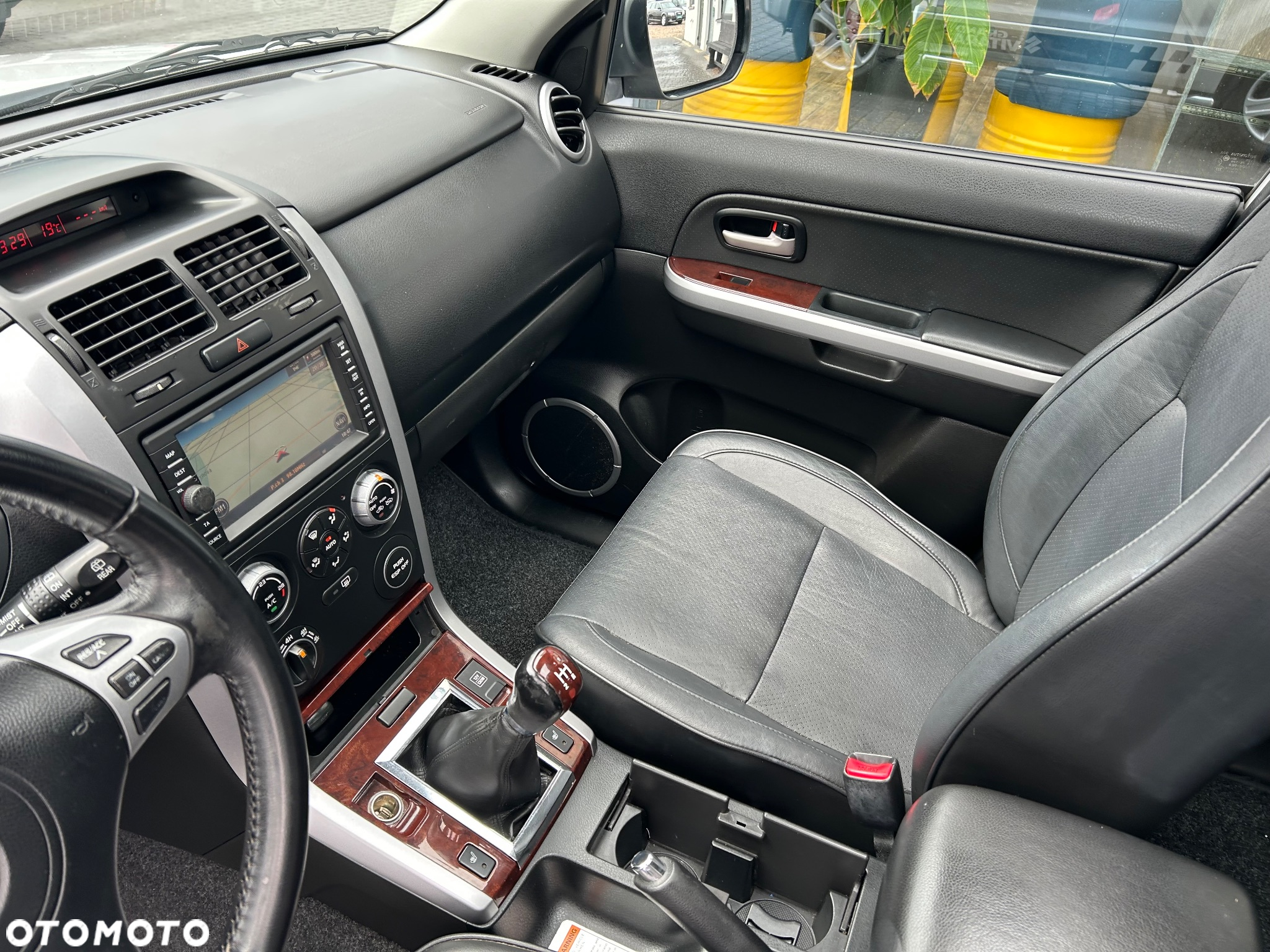 Suzuki Grand Vitara 1.9 DDiS Club - 16