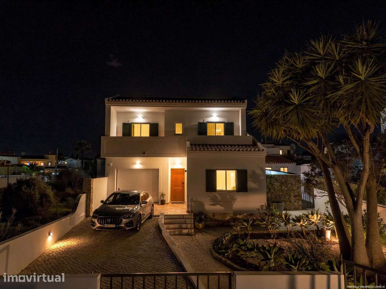 CHARMOSA MORADIA T3 COM GARAGEM E PISCINA, MONTINHOS DA LUZ - Grande imagem: 2/33
