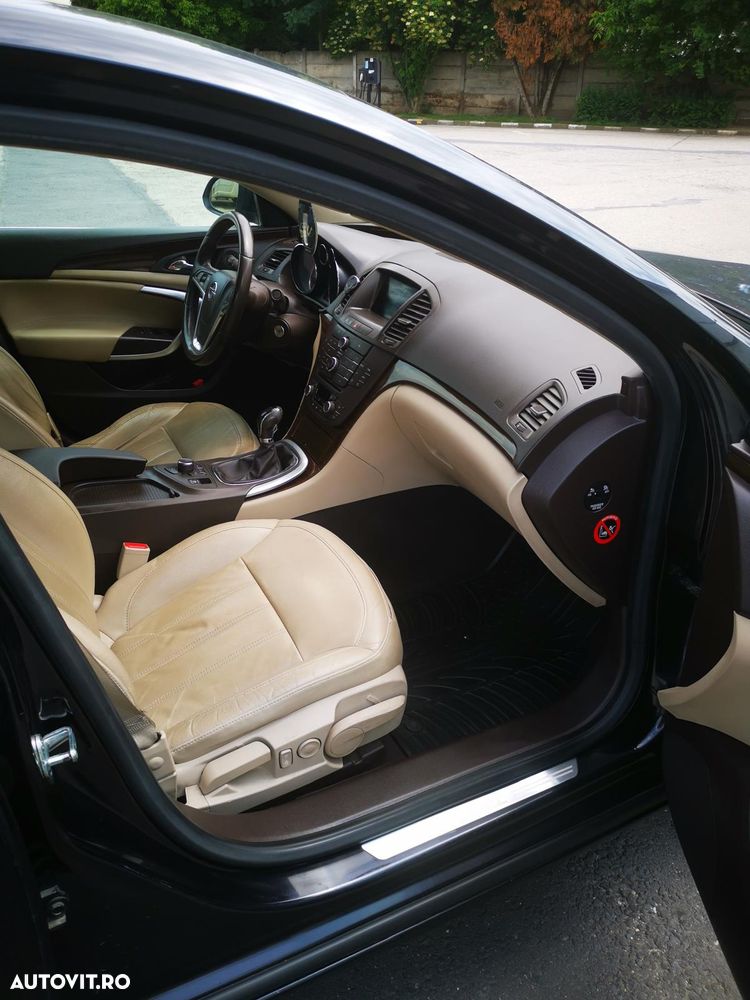 Opel Insignia 2.0 CDTI - 7