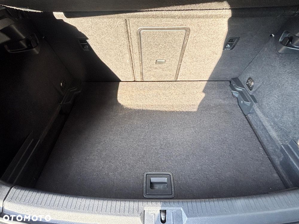Volkswagen Golf 1.6 TDI BlueMotion Technology Comfortline - 18