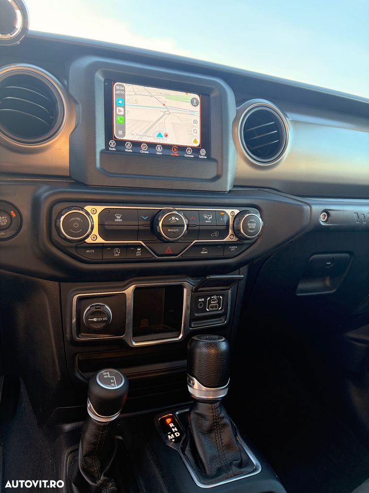 Jeep Wrangler - 17