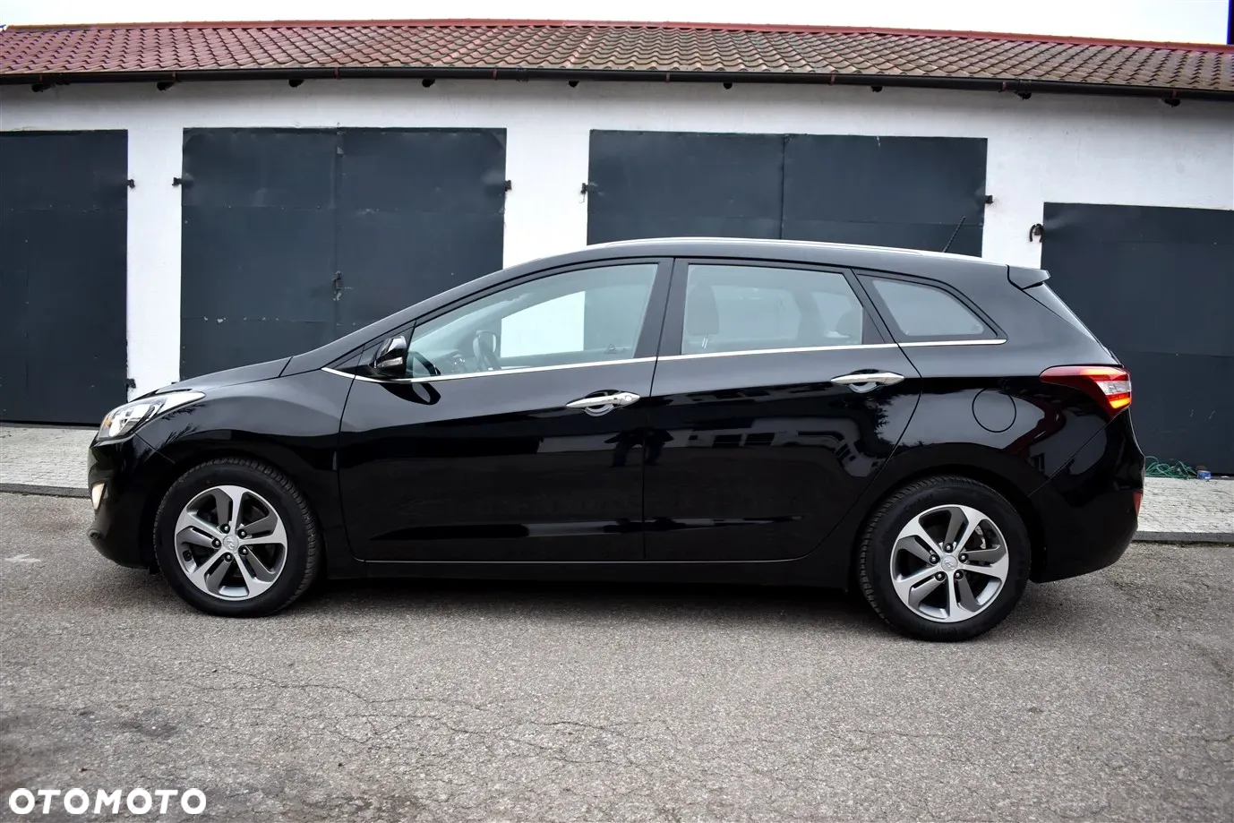 Hyundai i30 i30cw 1.6 CRDi Automatik Style - 5