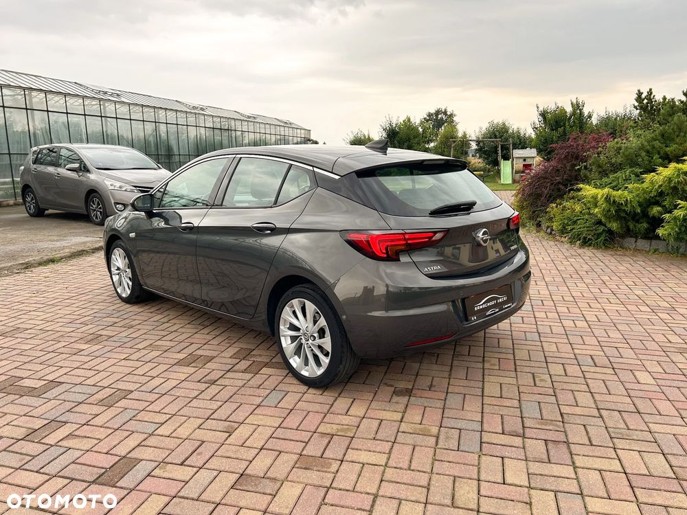 Opel Astra 1.4 Turbo Innovation - 17