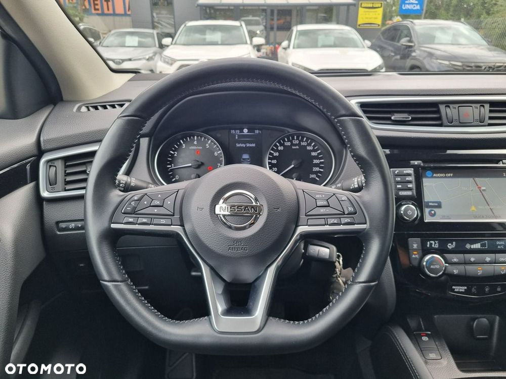 Nissan Qashqai 1.2 DIG-T Tekna EU6 - 15