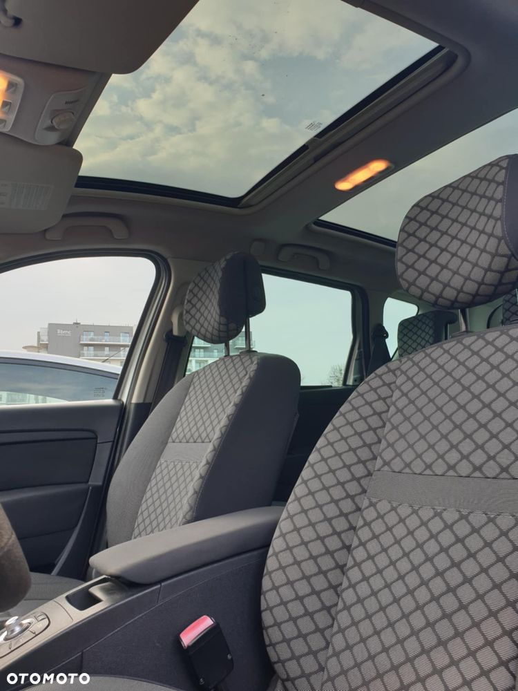 Renault Scenic 1.6 dCi Energy Privilege S&S - 13