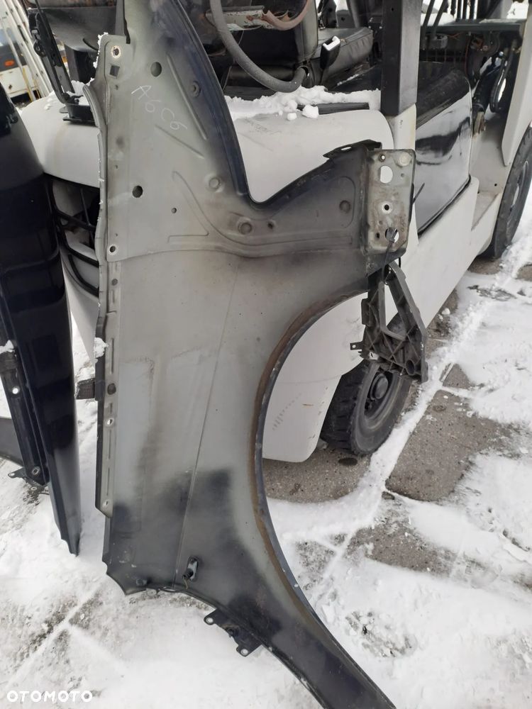 Audi A6 C6 zderzak przedni pod Xenon lampy błotniki drzwi maska kod lakieru LZ5D i inne - 22