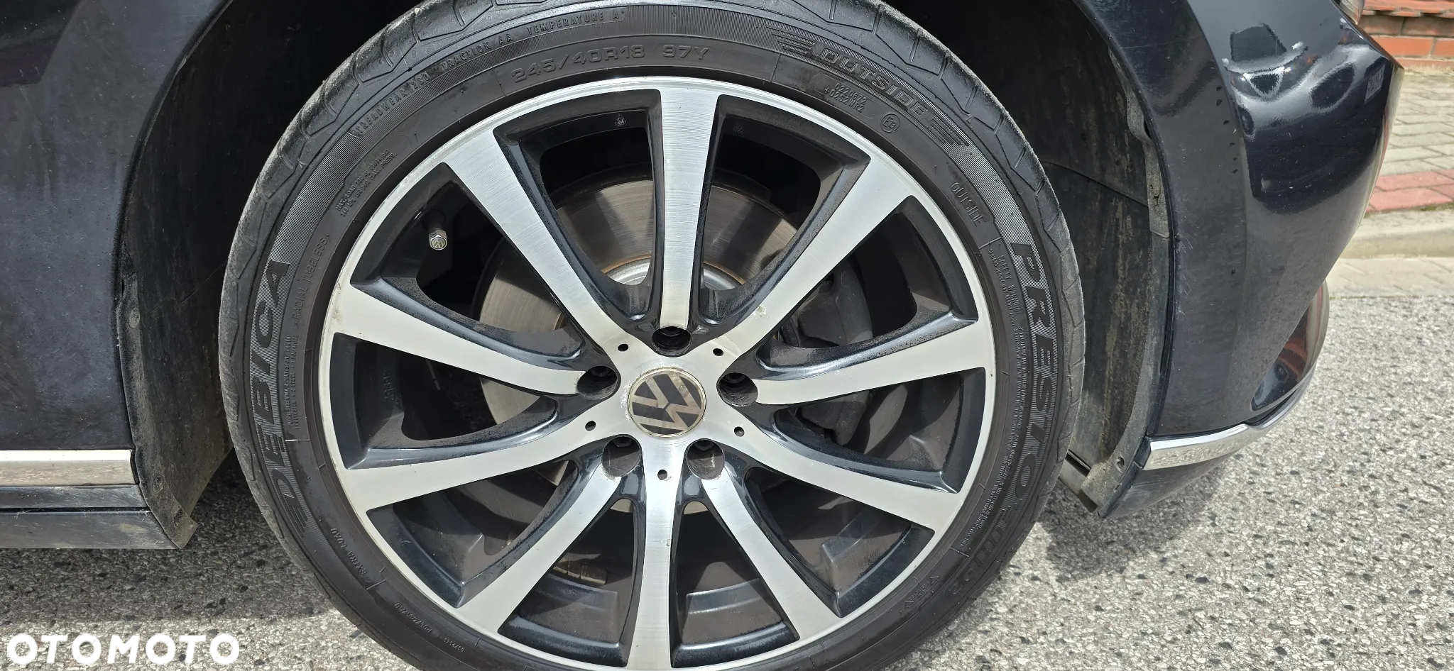 Volkswagen Passat 1.6 TDI BMT Comfortline - 15