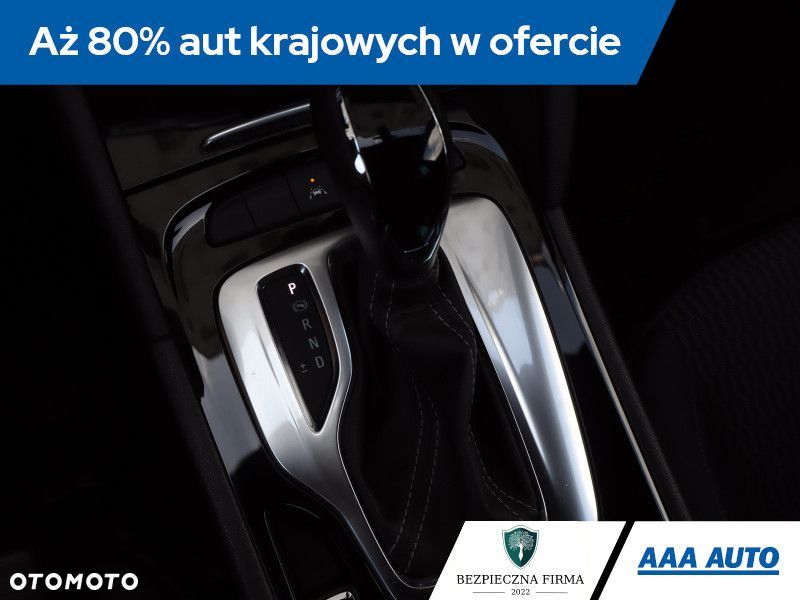 Opel Insignia - 22