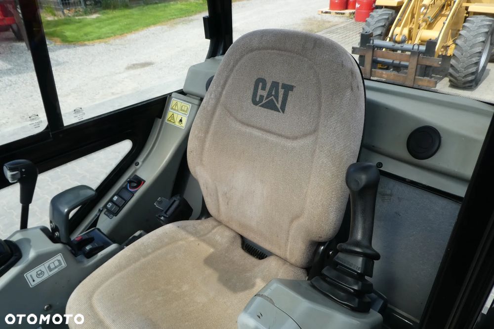 Caterpillar 301,8C PODWOZIE ROSUWANE - 23