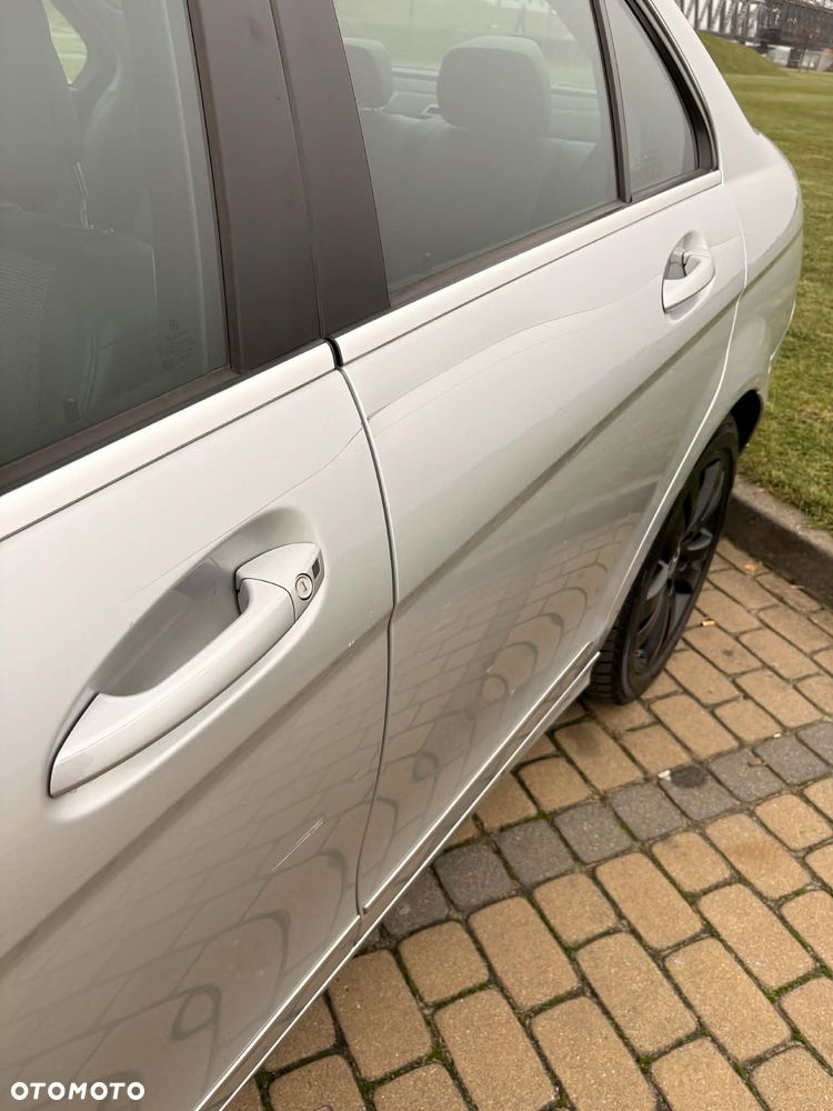 Mercedes-Benz Klasa C 180 K BlueEff Classic - 5