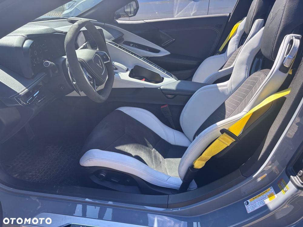 Chevrolet Corvette Stingray 2LT 6.2 V8 Automatik - 16