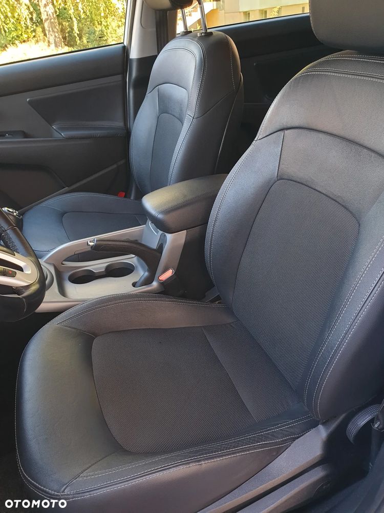 Kia Sportage 1.6 GDI Business Line L 2WD - 23