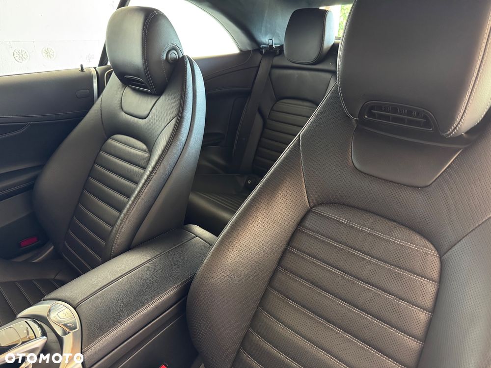 Mercedes-Benz Klasa C 220 d Cabrio 9G-TRONIC AMG Line Plus - 18