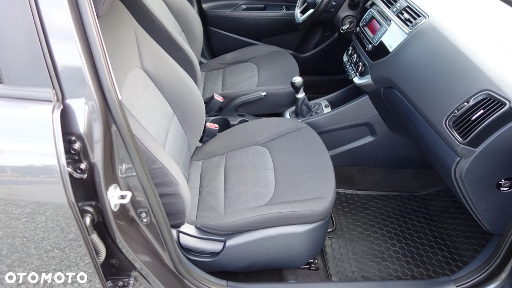 Kia Rio 1.2 Business Line - 26