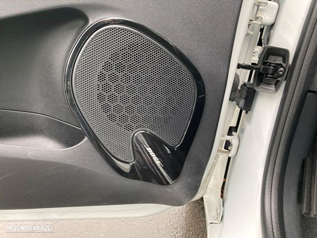 Renault Clio Sport Tourer (Energy) TCe 90 Bose Edition - 28