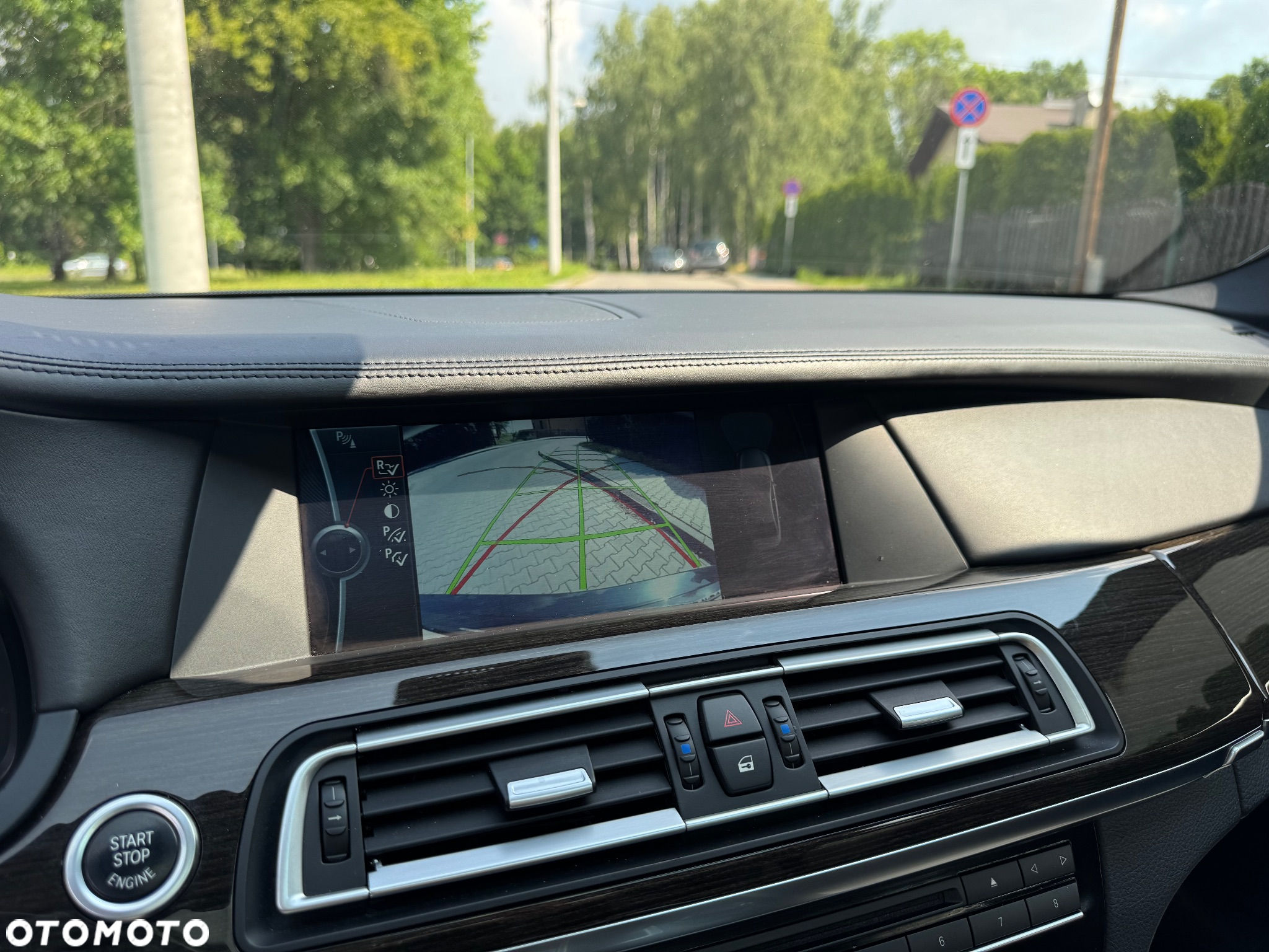 BMW Seria 7 740d xDrive - 27