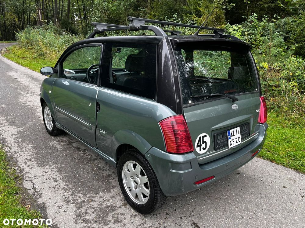 Microcar MC - 7