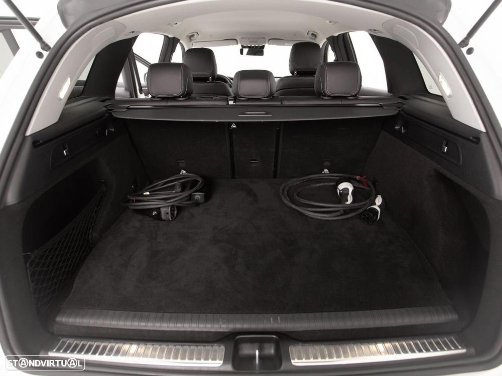 Mercedes-Benz GLC 300 de 4Matic 9G-TRONIC - 12
