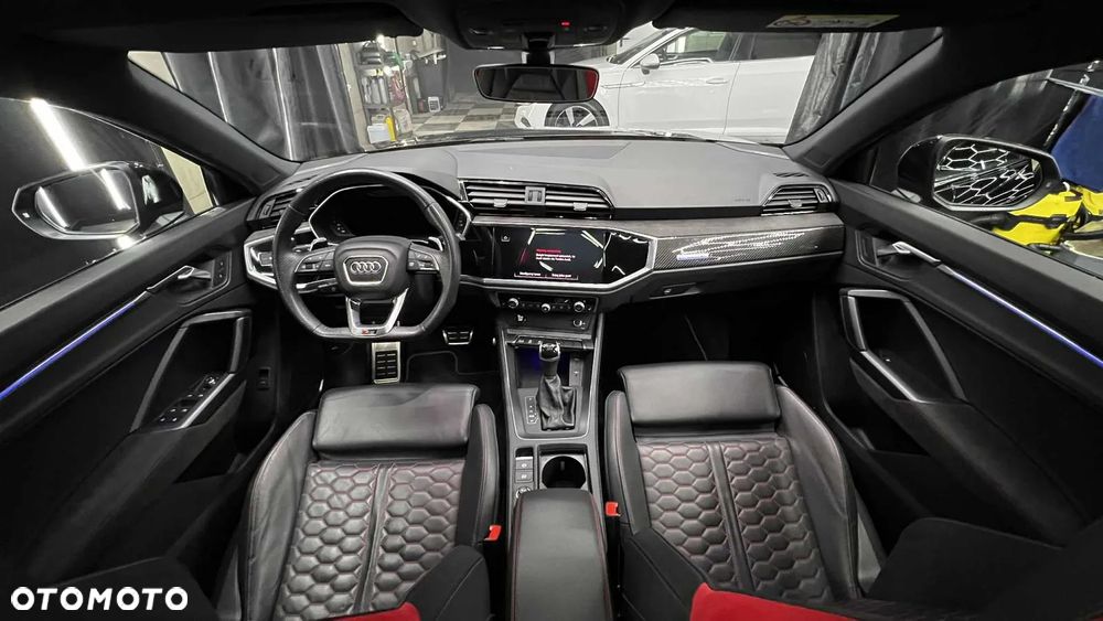 Audi RS Q3 - 11