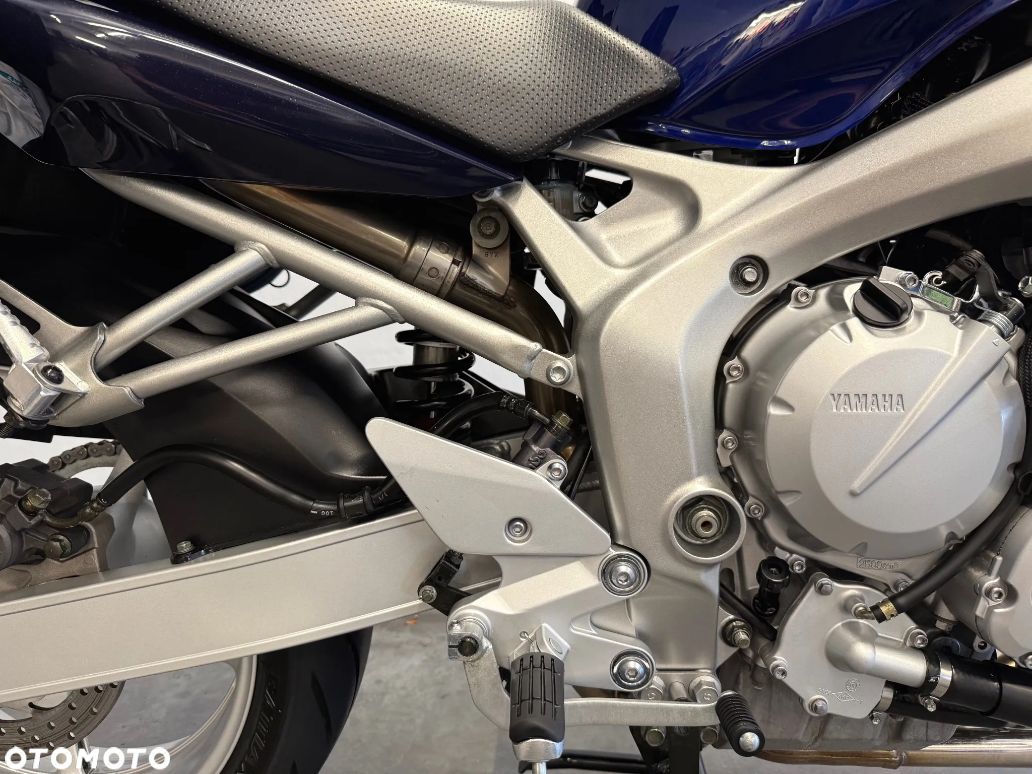 Yamaha FZ6 - 27