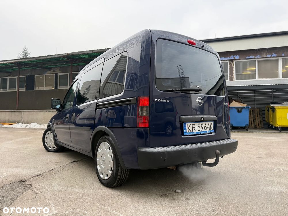 Opel Combo Tour Enjoy - 3