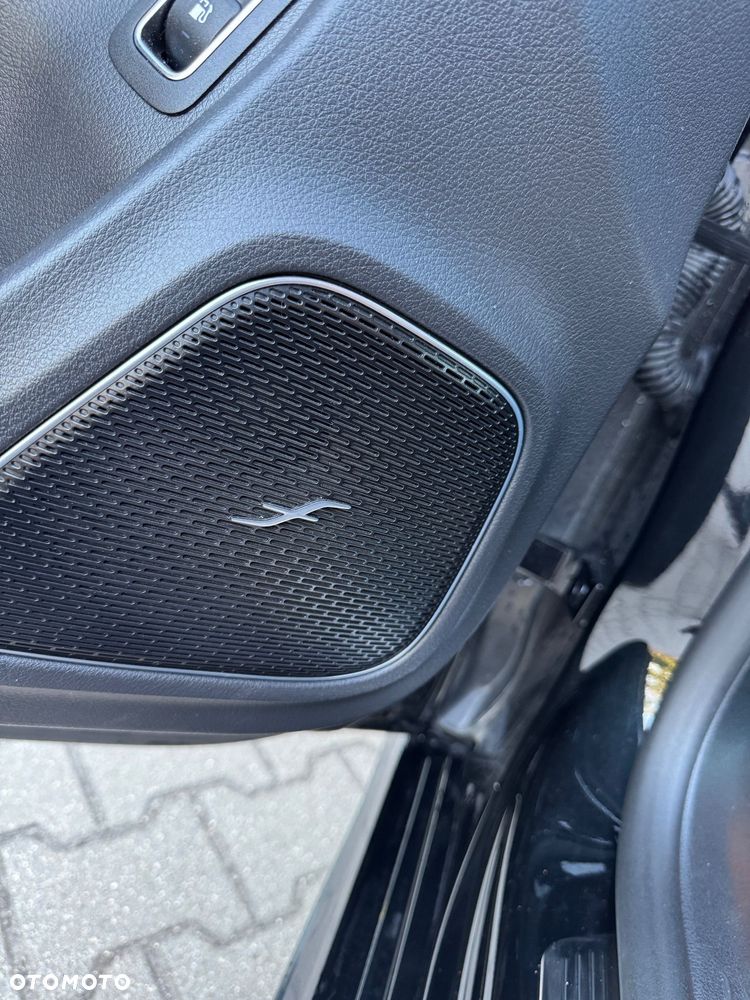 Mercedes-Benz CLA 250 E AMG Line 8G-DCT - 22
