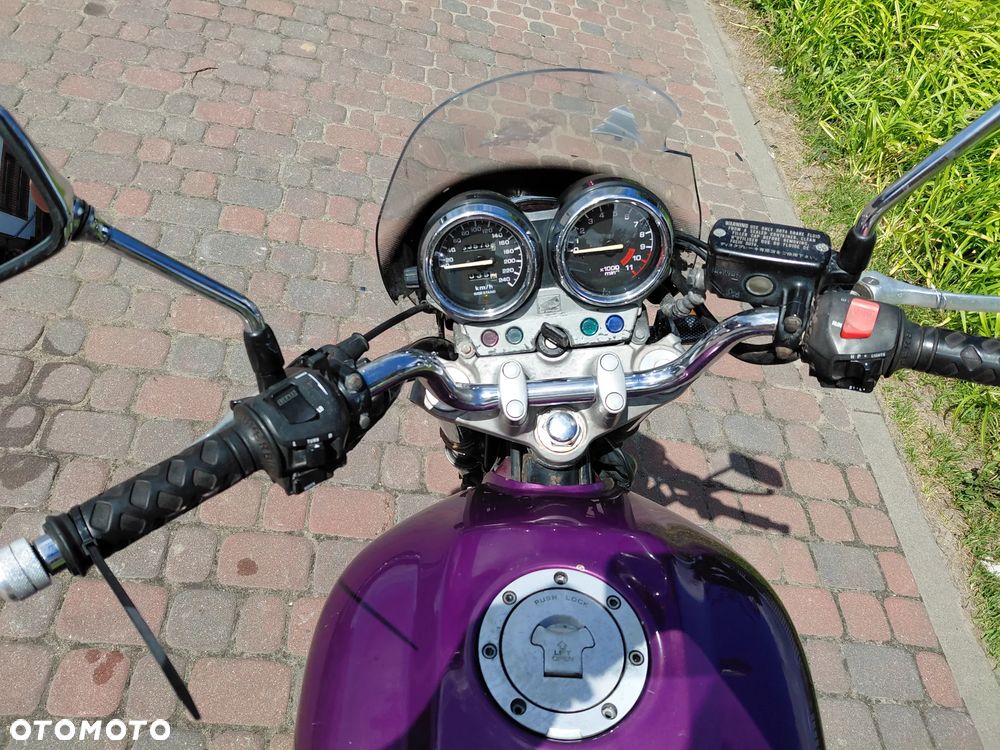 Honda CB - 9