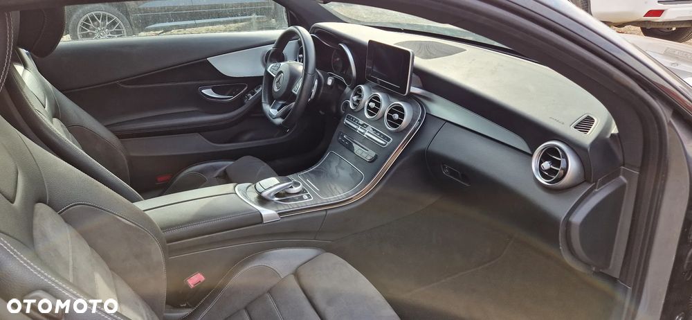 Mercedes-Benz Klasa C 220 d 9G-TRONIC AMG Line - 9