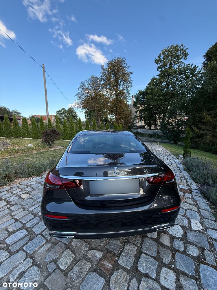 Mercedes-Benz Klasa E 300 d 4-Matic Avantgarde - 5