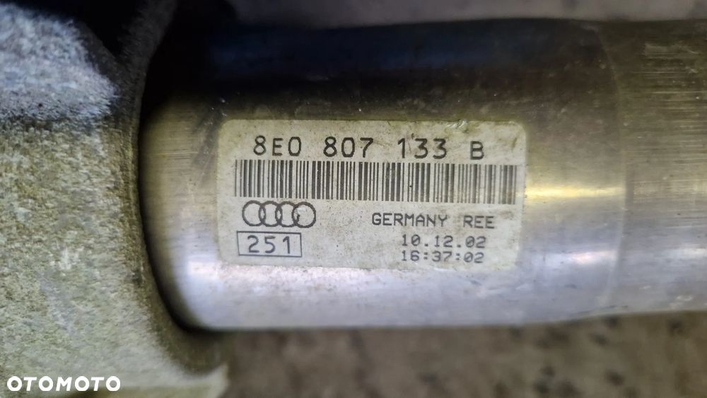 AUDI A4 B6 ODBÓJ ZDERZAKA LEWY PRZÓD 8E0807133B - 2
