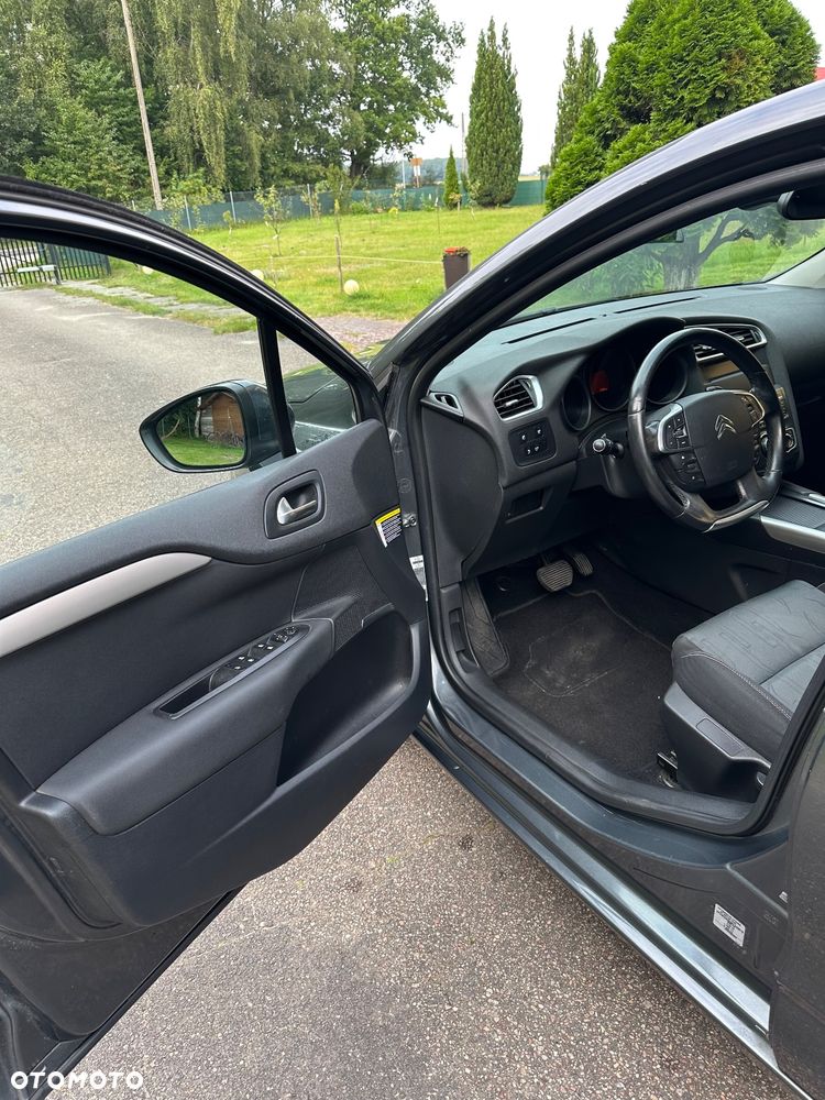 Citroën C4 1.6 e-HDi Seduction MCP - 9