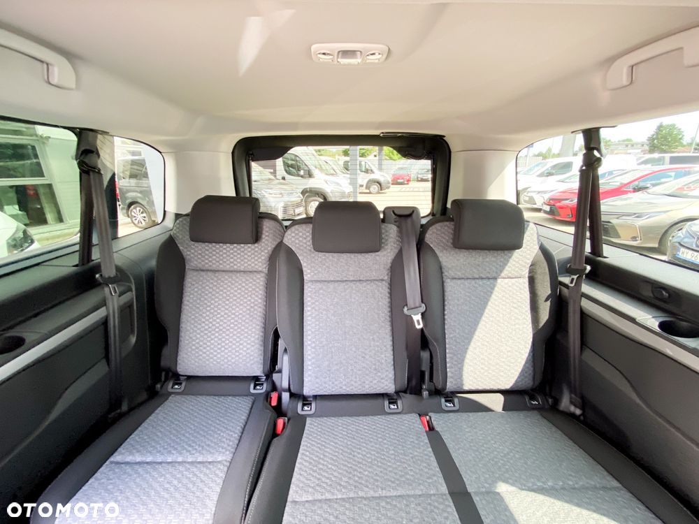 Toyota Proace Verso 2.2 D4-D Long Family - 16