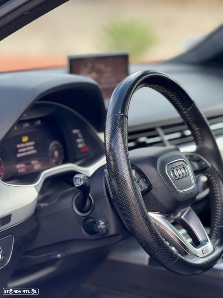 Audi Q7 - 6