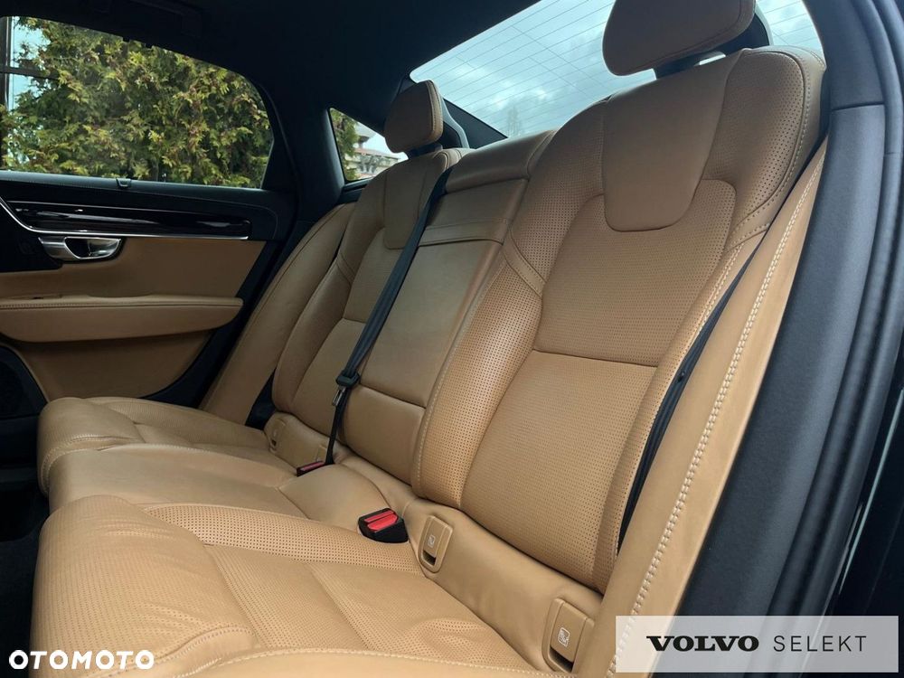 Volvo S90 - 16
