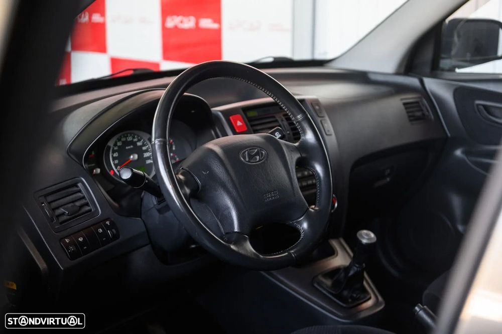 Hyundai Tucson 2.0 2WD GLS - 22