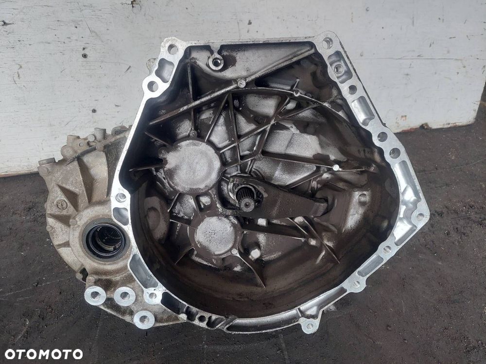 SKRZYNIA BIEGÓW MAZDA 6 III GJ 2.2 D SKYACTIV MANUAL 6 BIEGÓW D6050 - 1