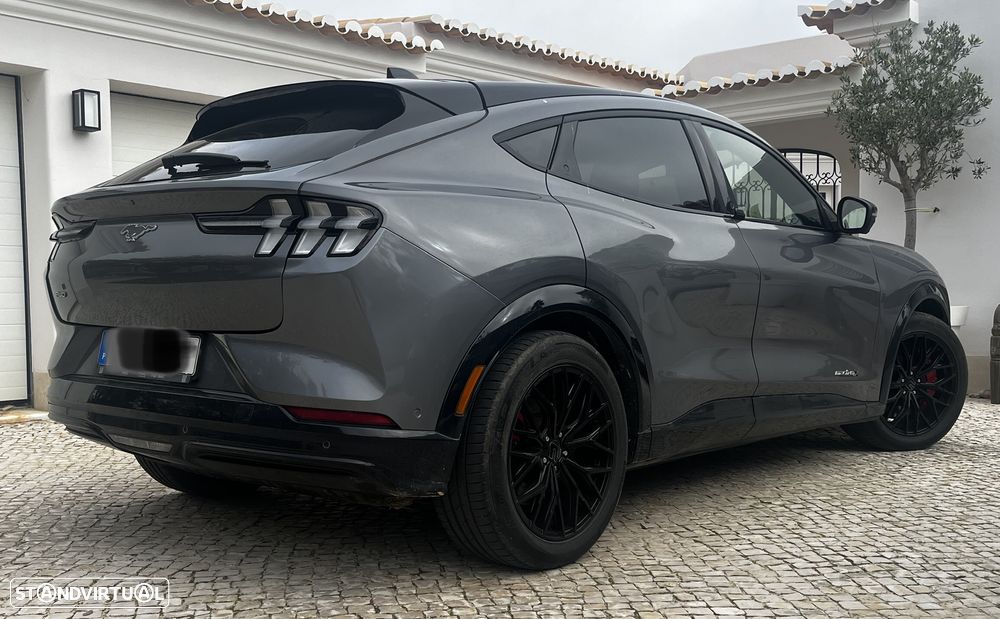 Ford Mustang Mach-E 87 kWh Premium AWD - 4