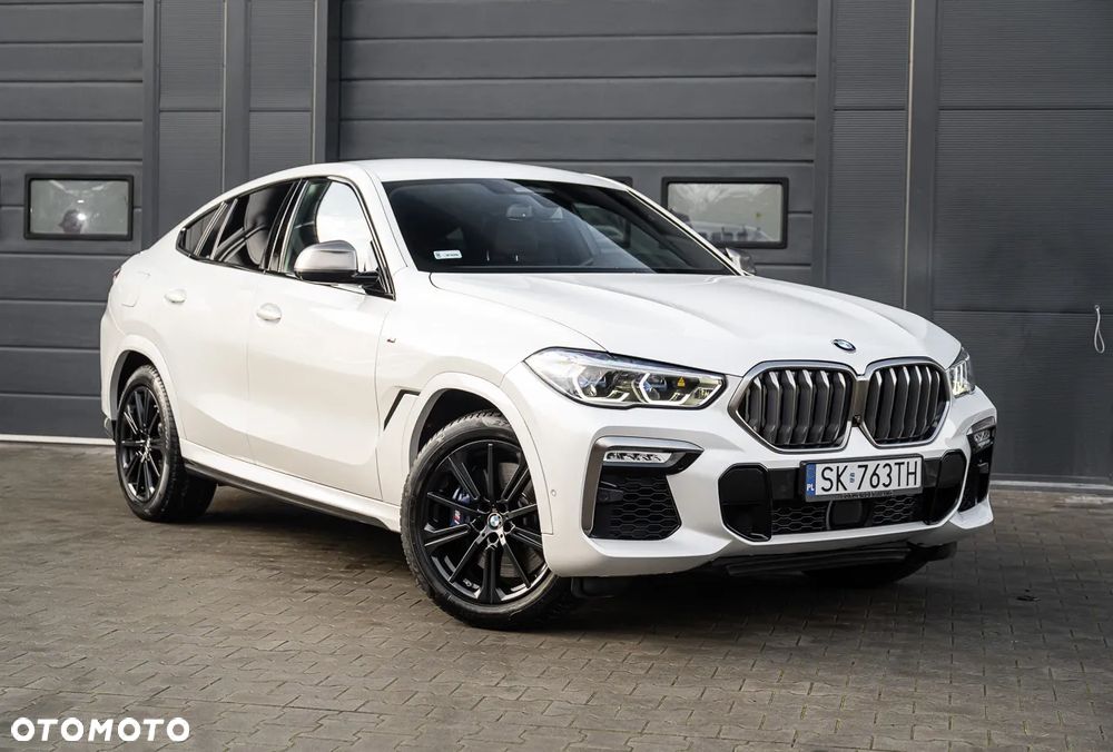 BMW X6M - 1