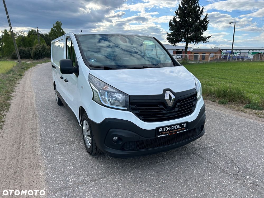 Renault Trafic - 12