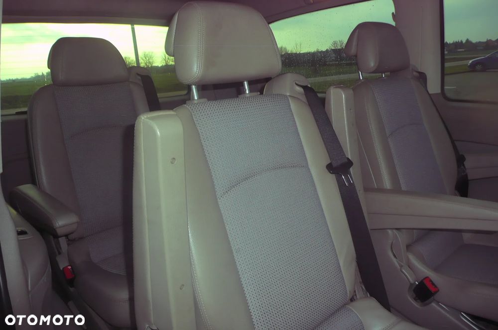 Mercedes-Benz Viano - 5