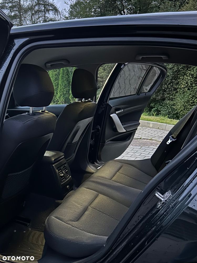 BMW Seria 1 116d - 2