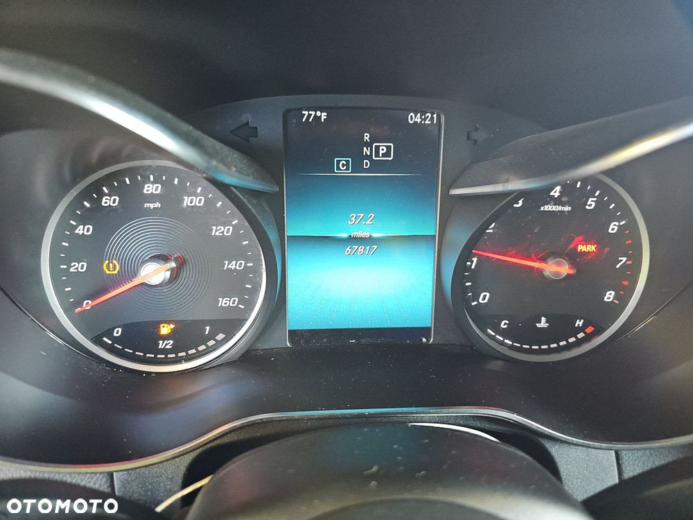 Mercedes-Benz GLC 300 4Matic 9G-TRONIC Exclusive - 12