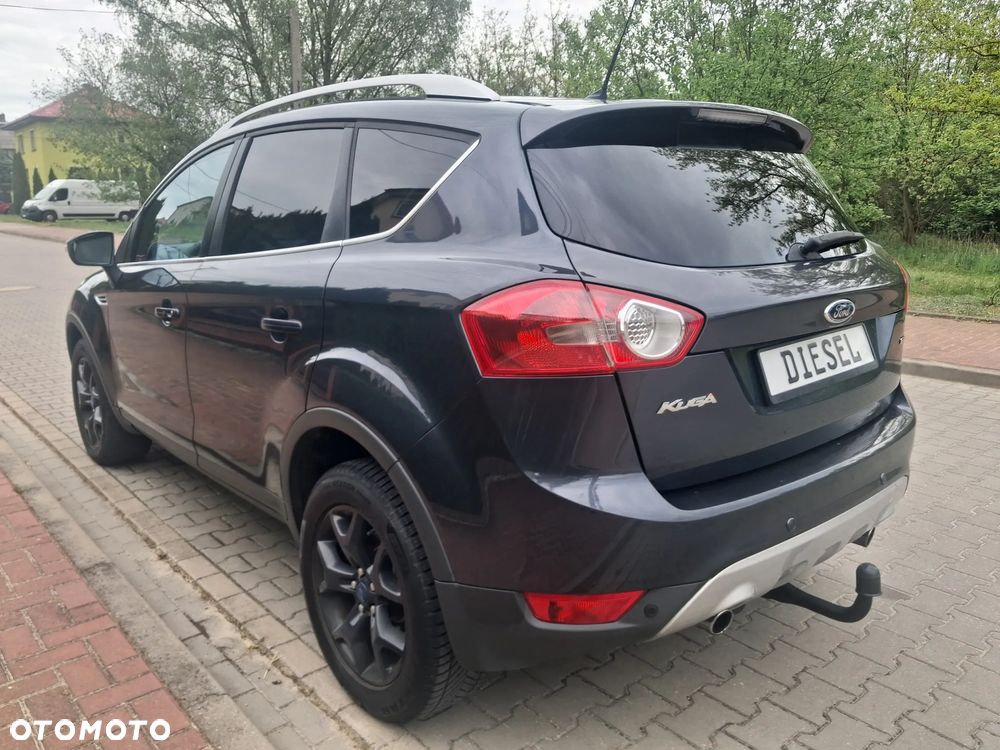 Ford Kuga 2.0 TDCi 2x4 Titanium - 9