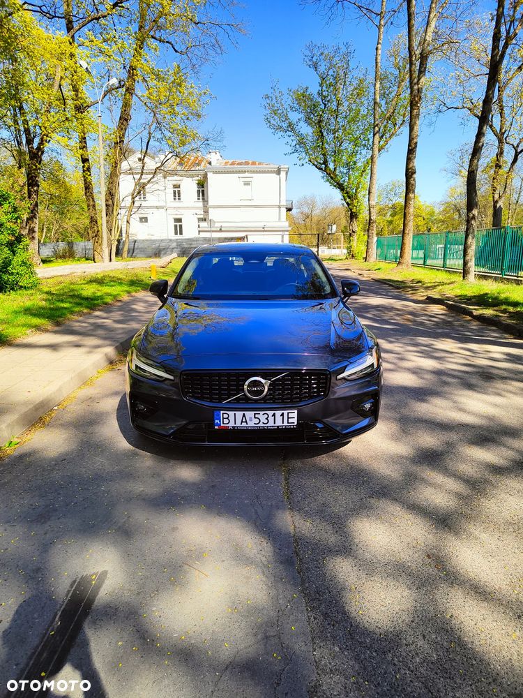 Volvo S60 B5 B AWD Plus Dark - 1