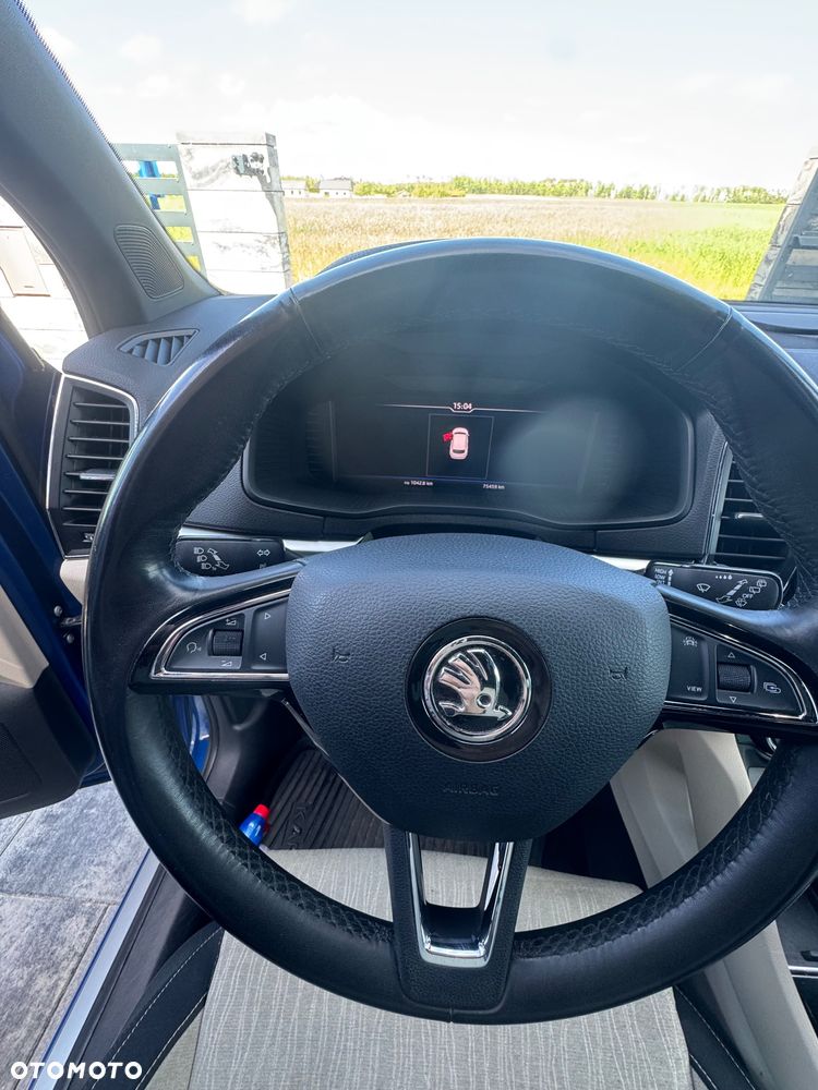 Skoda Karoq 2.0 TDI SCR 4x4 Style DSG - 11
