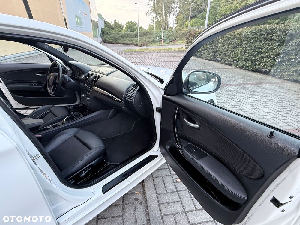 BMW Seria 1 - 18