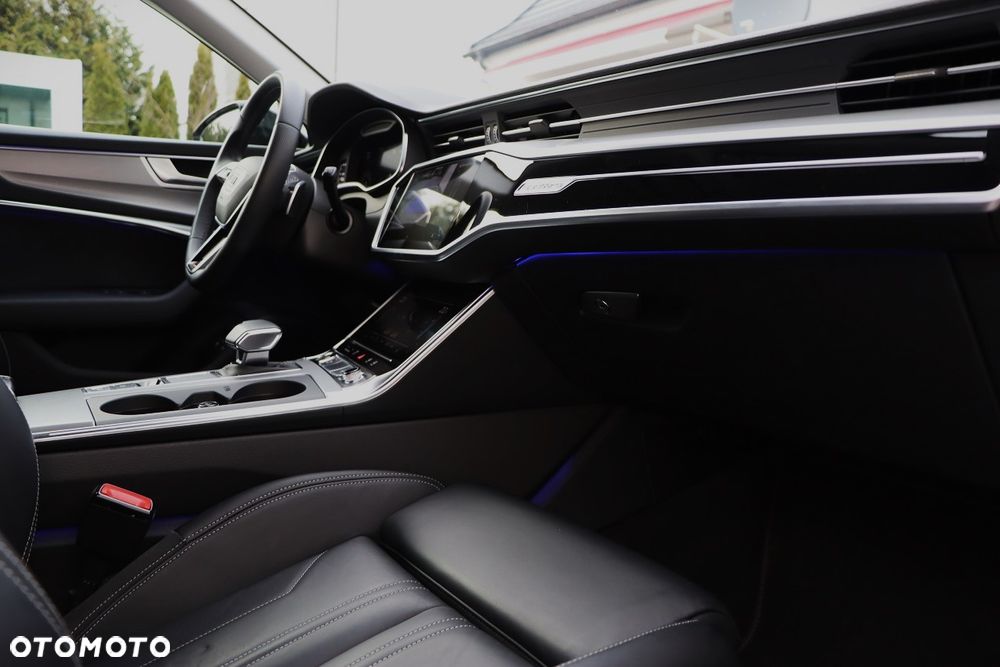 Audi A6 Avant 55 TFSI e quattro S tronic S line - 22